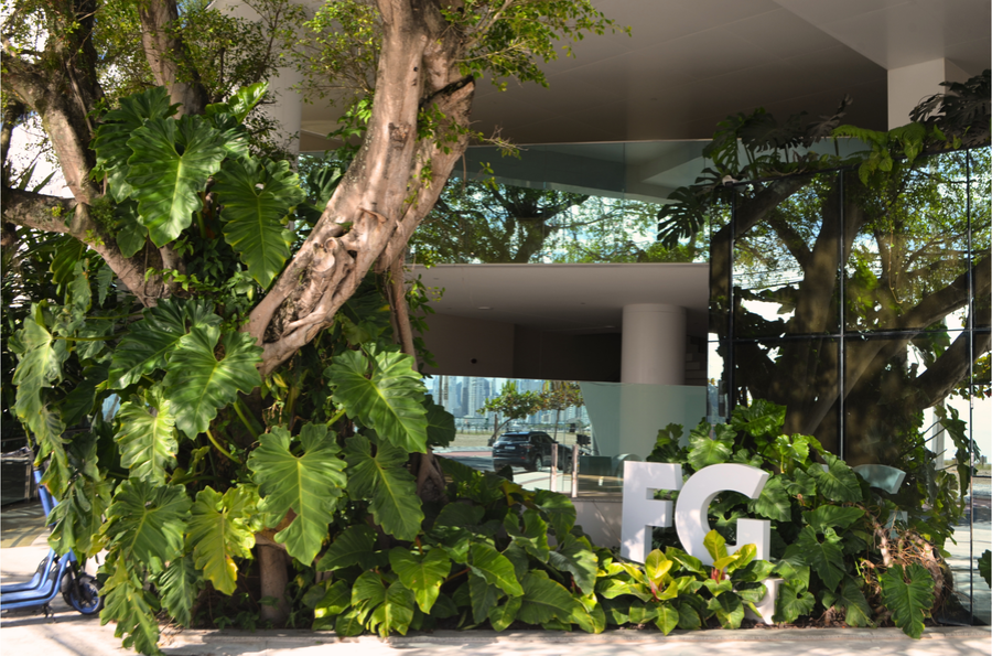 One Tower: Biofilia inteligente e verde funcional